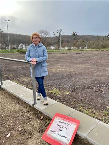 Susanne Müller vor Ort.Fotos: privat