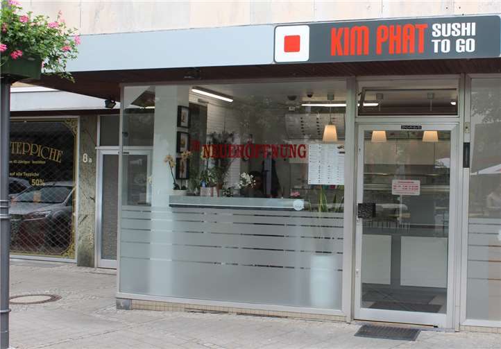 „Sushi to go KIM PHAT“ bietet im Herzen von Bad Neuenahr wohlschmeckendes und hochwertiges Sushi für jeden Geschmack an.DU