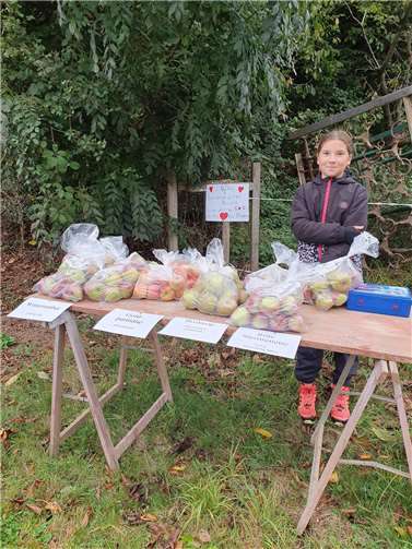 Sven Kutscher unterstützt „Ein Herz für Kinder“.  Foto: privat