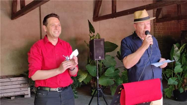 Sven Schnieber und Jens Biesterfeldt (Vorsitzender Bürgerverein).