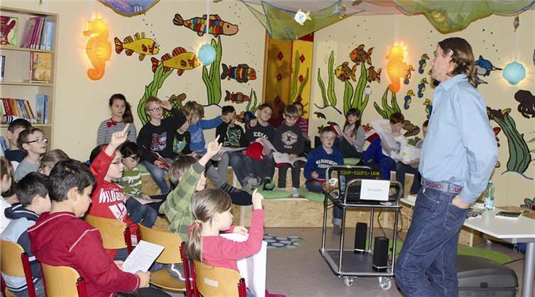 Swen Reinhardt hatte ganz schnell einen Draht zu den Kindern und bereitete ihnen einen tollen Schulvormittag.  Privat