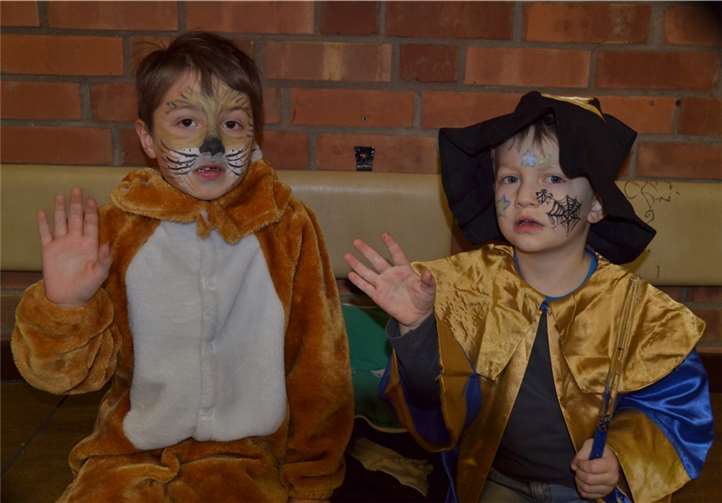 Swisttal-Ollheim: Auch wenn wir noch etwas schüchtern schauen, wir sind dabei.