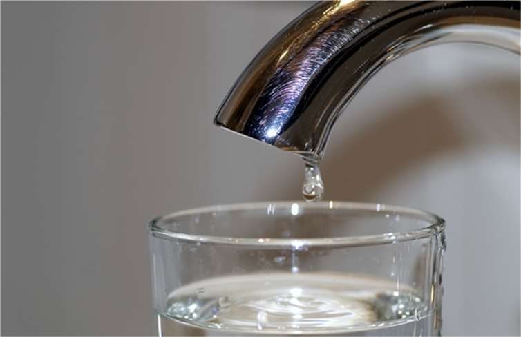 Engpässe in Remagen: Aufruf zum Wassersparen Symbolbild. Foto: Arcaion/Pixabay