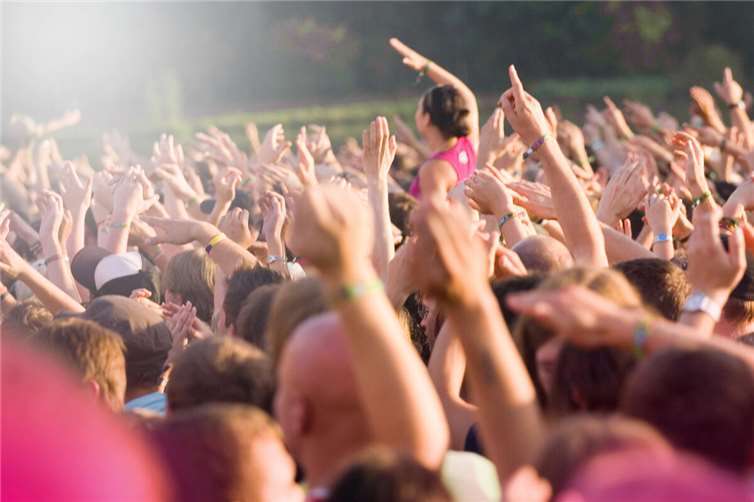 Symbolbild. Foto: Getty Images/Deutsche Telekom/ iStock/ Nikada