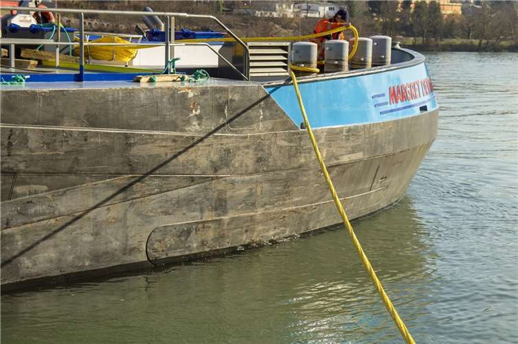 Linz: Güterschiff kollidiert mit Gasöl-Tanker Symbolbild. Foto: Pixabay