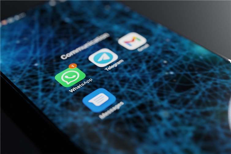Rheinbreitbach: Betrüger ergaunern 1500 Euro mit WhatsApp-Masche Symbolbild. Foto: Pixabay
