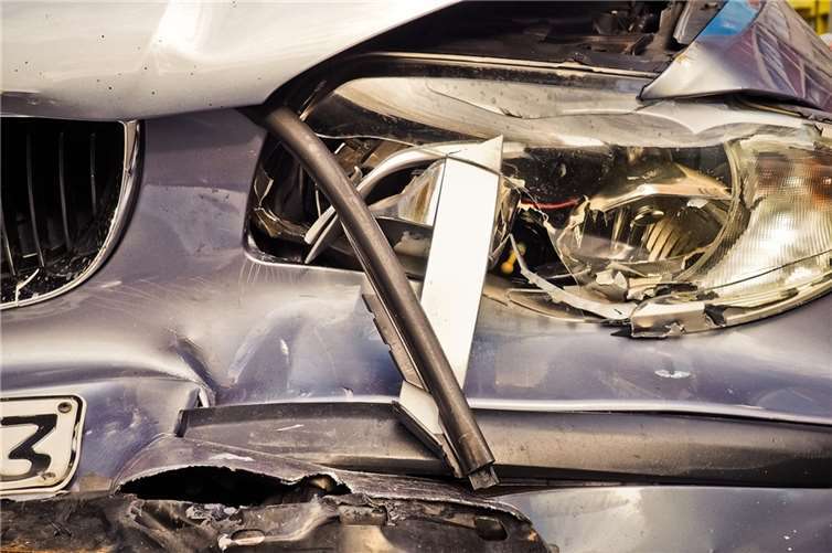 Neuwied: Auto kracht ungebremst in Discounter Symbolbild. Foto: Pixabay
