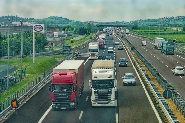10 No-Gos auf der Autobahn: Sicher durch die Sommerreisezeit Symbolbild. Foto: Pixabay
