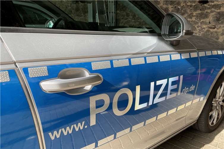 Übelkeit und Erbrechen nach Einsatz von Stinkbomben Symbolbild. Foto: ROB