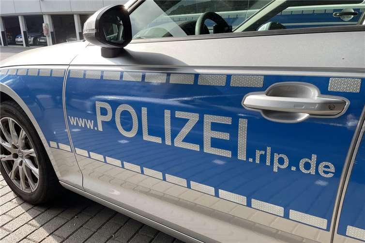 26.08.: Softair-Pistole führt zu Polizeieinsatz Symbolbild Foto: ROB