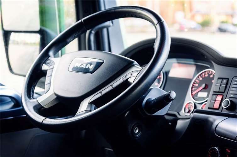 A3: Lkw-Fahrer hatte keine Führerschein, aber über zwei Promille Symbolbild. Foto: pixabay.com