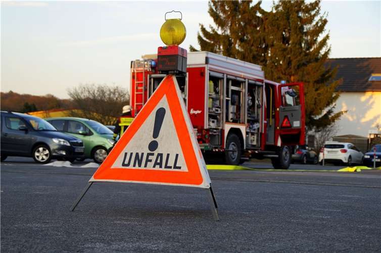 Roßbach: Drei verletzte Personen nach Frontalkollision Symbolbild. Foto: pixabay.com