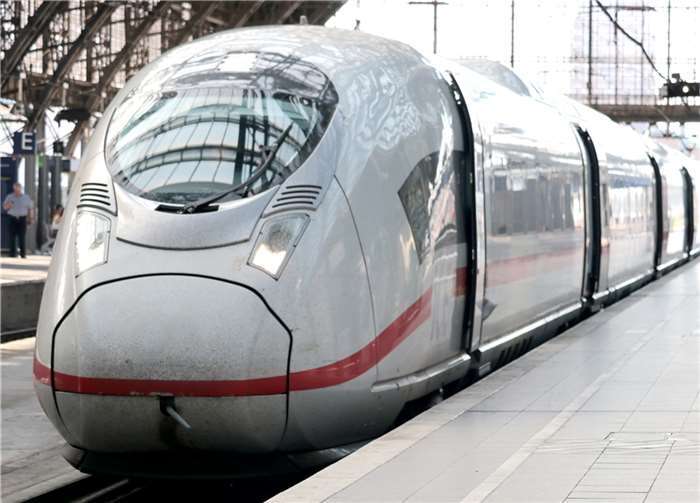 Exhibitionismus im ICE: Mann entblößt sein Glied Symbolbild. Foto: pixabay.com
