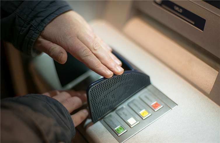 Polizei schnappt Automatensprenger: 20-Jähriger erbeutete mehrere hunderttausend Euro Symbolbild Foto: pixabay.com