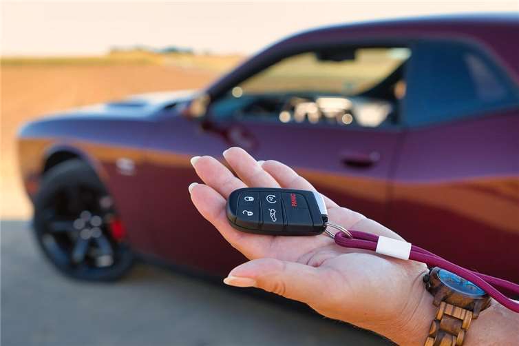 Unbekannte stehlen Auto in Kretzhaus Symbolbild. Foto: pixabay.com