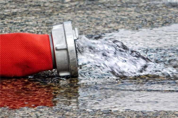 Brand eines Mehrfamilienhauses: 46-Jähriger schwer verletzt Symbolbild. Foto: pixabay.com