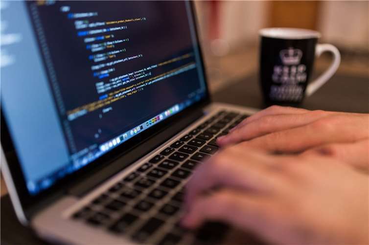 Hackerangriff legt Lernplattform Moodle lahm Symbolbild.Foto: Free-Photos/Pixabay