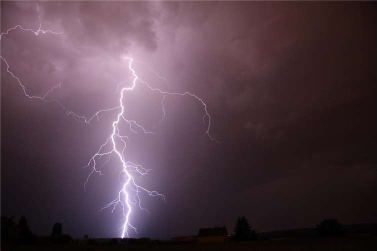 26.06.: Warnung vor starkem Gewitter Symbolbild.Foto: Pixabay