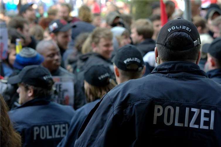 21.08.: Demonstration in Bonn Symbolbild.Foto: Pixabay