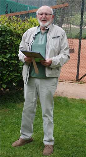 T. Dehe wurde für seine 65-jährige Mitgliedschaft geehrt.