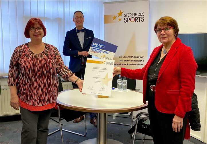 TGO-Vorsitzende Annerose Thörmer, Günter Groß, TGO-Übungsleiterin Marlene Feider.Foto: privat