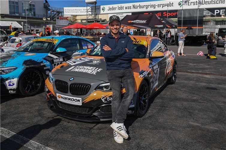 TV-Koch Steffen Henssler gab sein Nordschleifen-Debüt.