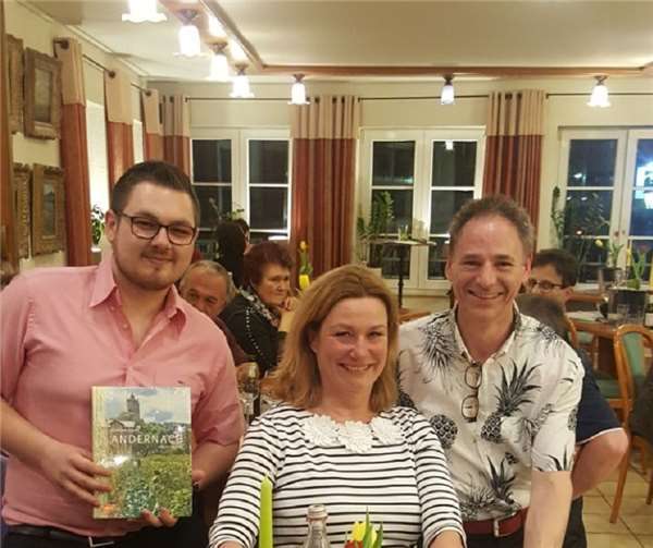 TV-Moderatorin Heike Boomgarden lockte viele Fans ins Café Germania. privat