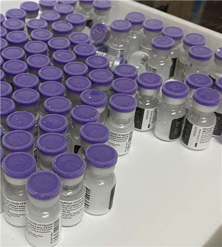 Täglich kommt es vor, dass Impfdosen im Landesimpfzentrum Koblenz nicht verimpft werden können, weil Impflinge nicht zu ihren Terminen kommen und diese vorher nicht absagen. Foto: Stadt Koblenz/Egenolf