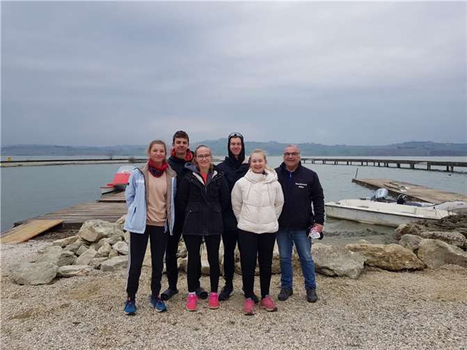 Täglich zwei Trainingseinheiten gab es für alle auf dem Lago die Chiusi.  Foto: privat