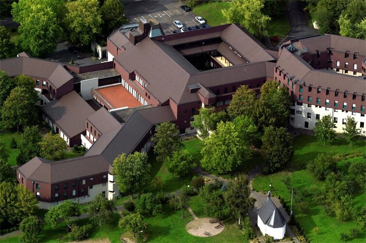 Tagungszentrum Marienland, Berg Schönstatt 8, Vallendar - Ort inspirierender Gastvorträge