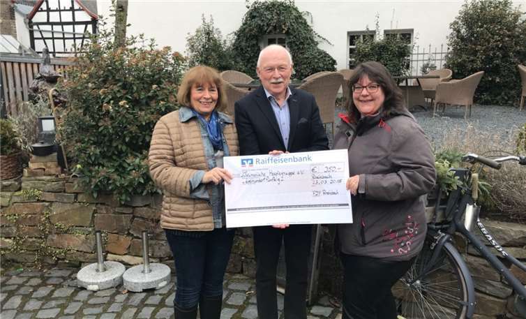 Tamara Vogt, Manfred Engler, Beate Jung.  FDP Rheinbach