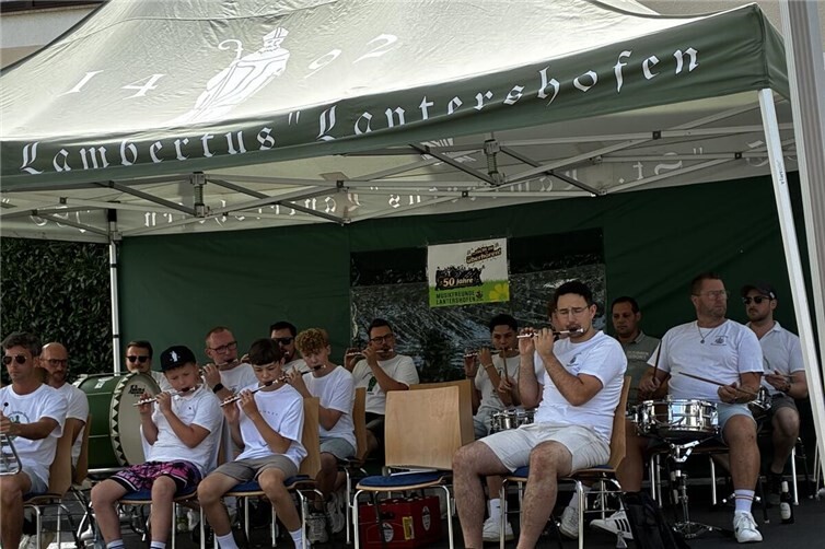 50 Jahre Musikfreunde Lantershofen feiern mit großem Blasmusik-Festival