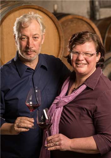 Tanja und Peter Lingen sind beim Kino-Vino-Event in Neitersen mit von der Partie. privat