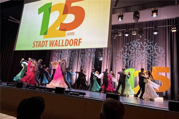 Tanzschule Kronenberg