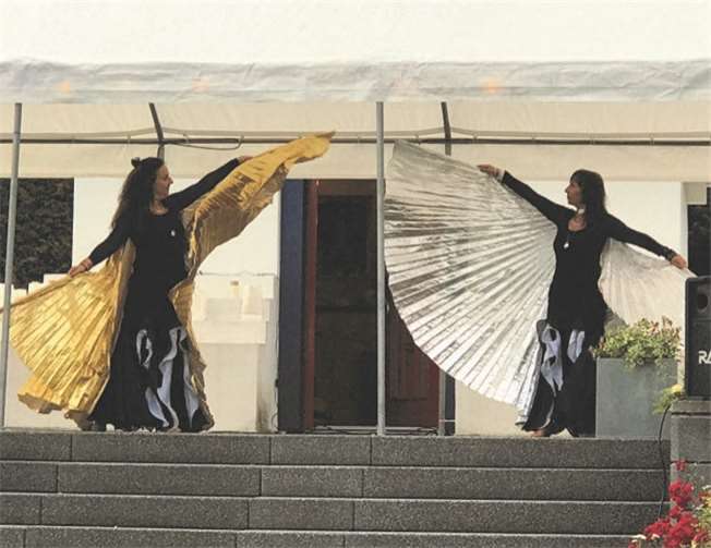 Tanzvorführung: Mardshana & Pema Rasch.