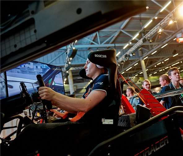 Tausende haben die SimRacing Expo in diesem Jahr verfolgt. Foto: ADAC/Thomas Frey