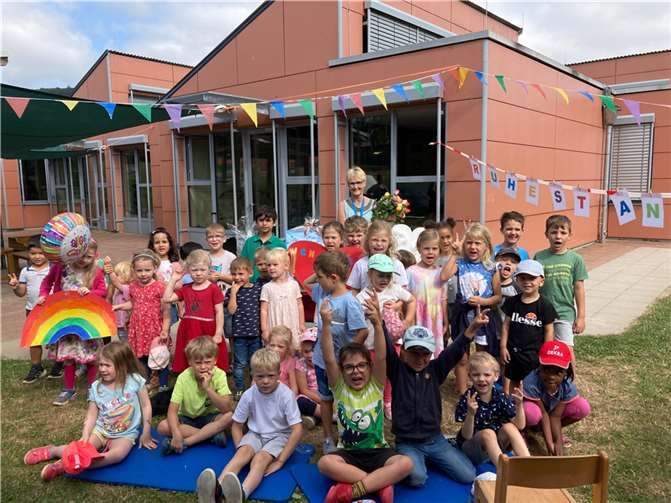Team, Eltern und vor allen Dingen die Kinder hatten eine Überraschungs-Abschiedsfeier geplant. Foto: privat