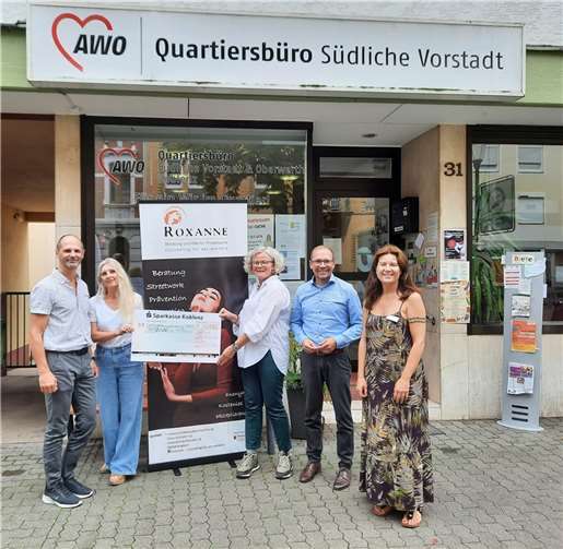 Team Pro familia e.V. mit Geschäftsführer Achim Klein, AWO Quartiersmanagerin Dorothe Struschka, SPD Süd 1. Vorsitzender Martin Lips und Seniorenzentrum Laubach Nicole Eberhard.  Foto: Lea Naunheim