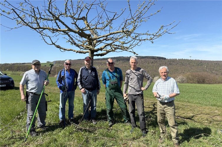 Team Wolfsdelle und Wegepate im Einsatz