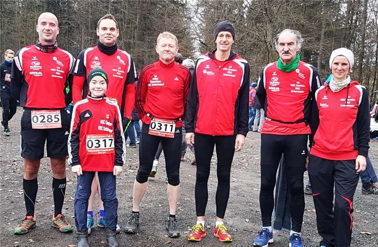 Team beim Cross in Mehren/Vulkaneifel.Fotos: LG HSC Gamlen - RSC Untermosel