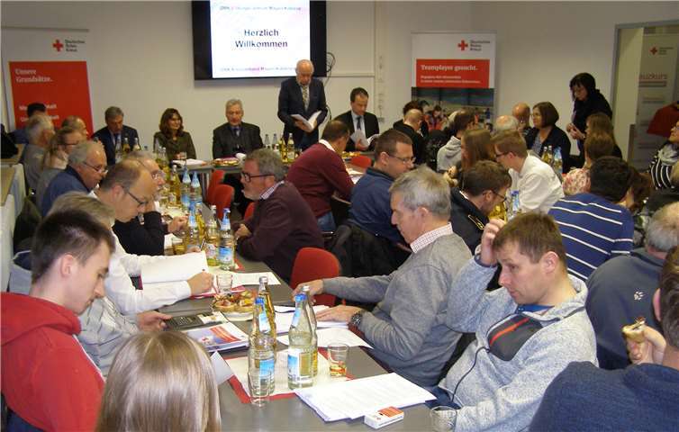 Teilnehmer der Delegiertenversammlung des DRK-Kreisverbandes Mayen-Koblenz.Foto: privat