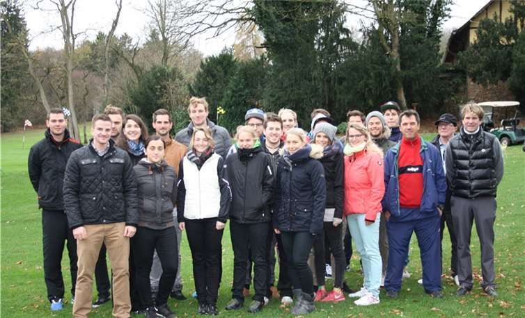 Teilnehmer der Uni Koblenz-Landau mit den Pros des MGC.Privat
