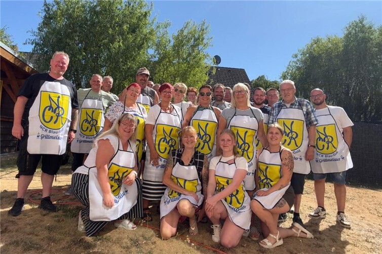 Teilnehmer des NCR-Grillevents