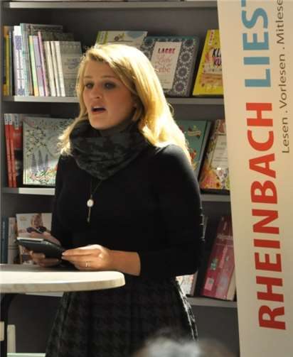 Teilnehmerin Tatjana Jarow bei einer „TextProbe“ 2017.  privat