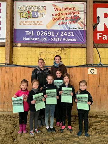 Teilnehmerinnen Adenauer Abzeichen.