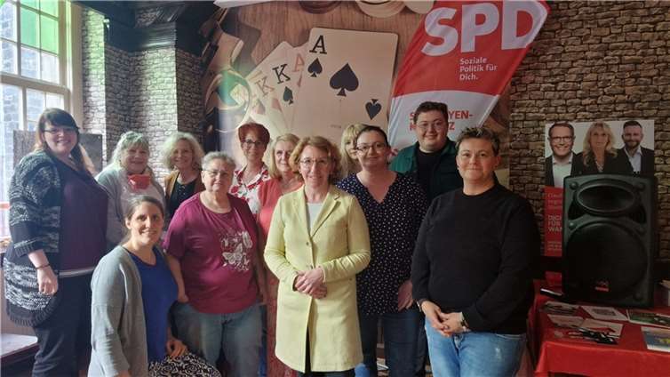 Teilnehmerinnen der Diskussionsrunde in Mendig.  Foto: privat