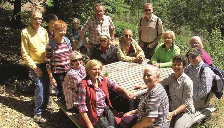 Teilnehmer/innen der Orientierungswanderung 2013. privat