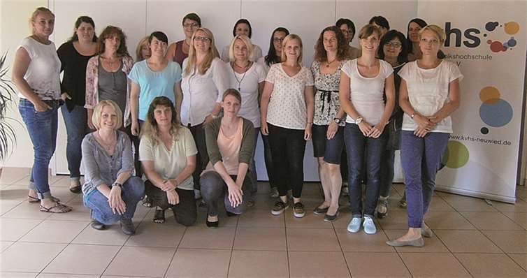 Teilnehmerinnen und Dozenten der Fortbildung „Qualifizierung zur Praxisanleitung“.  privat