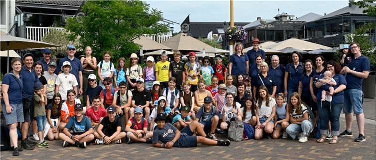 Teilnehmer/innen und das Betreuerteam Foto: DRK-Ortsverein Niederzissen