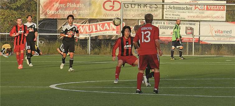 Tekero Lino einer von fünf übrig gebliebenen Feldspielern. privat
